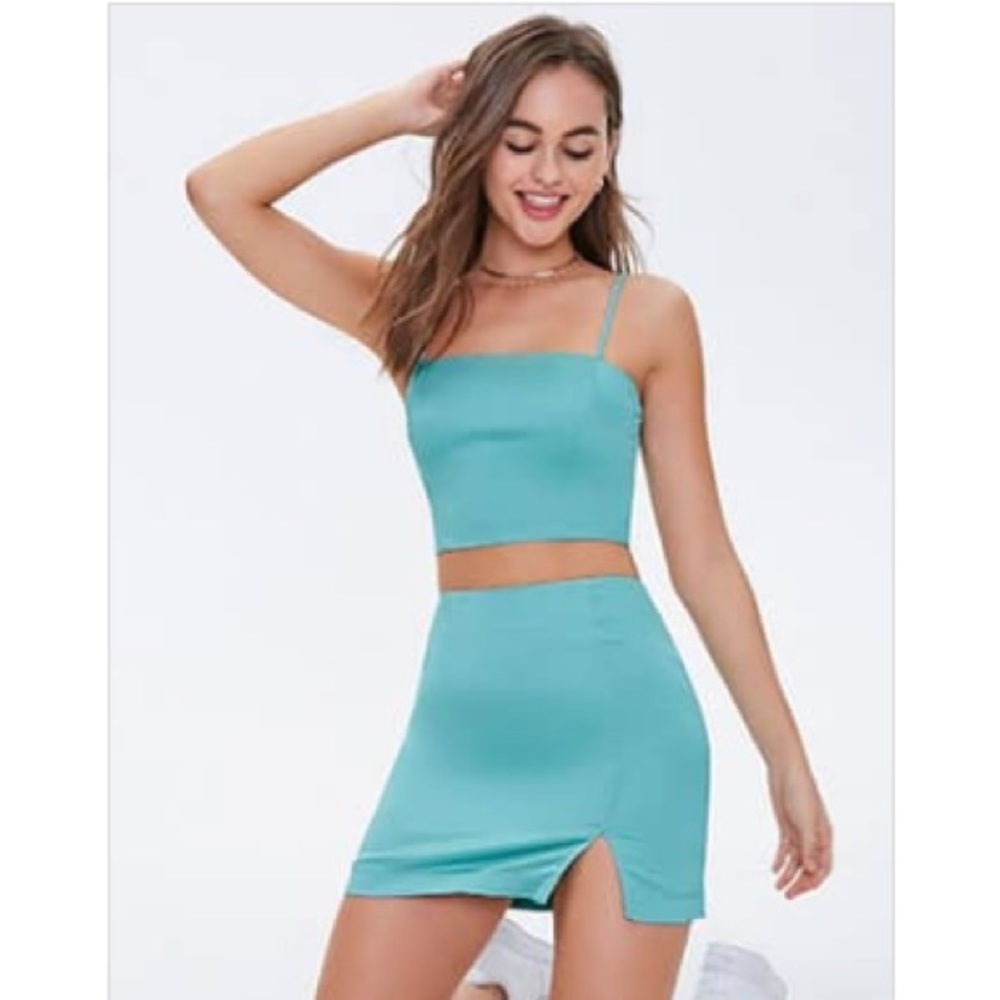 Forever 21 Satin mini skirt